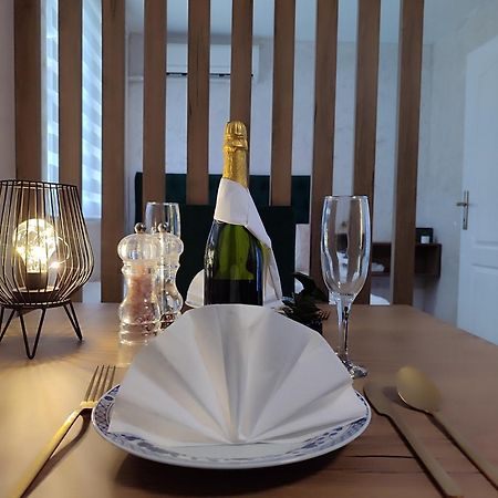Studio Apartman Free Parking Rubikon Belgrade Luaran gambar