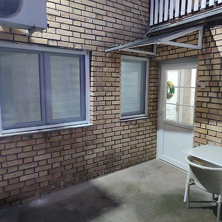 Studio Apartman Free Parking Rubikon Belgrade Bilik gambar